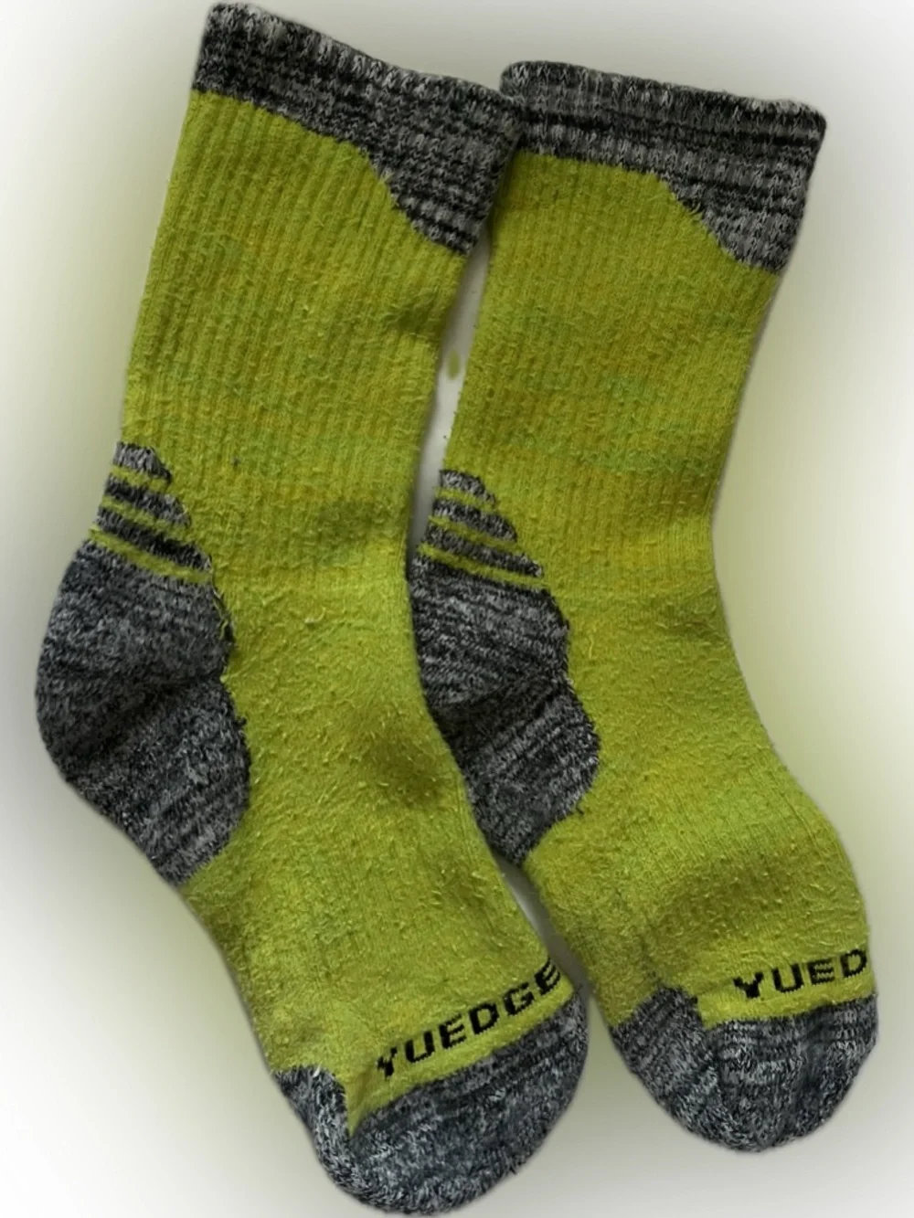 🍄 Yuedge Lime Green Gray Performance Crew Hiking Activity Socks